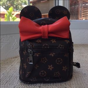 Minnie Mouse Bow Backpack